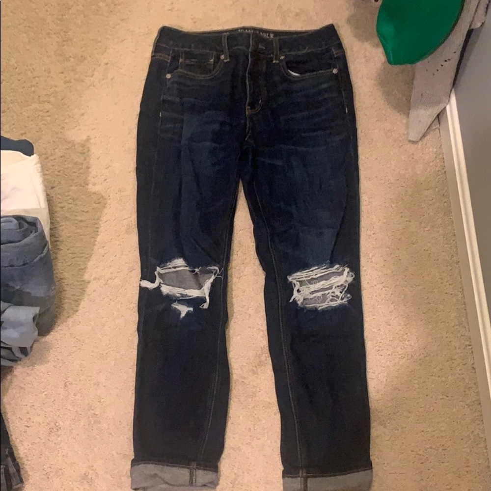 AE Boyfriend fit distressed jeans size 4